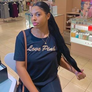 Meet your Posher, Leah